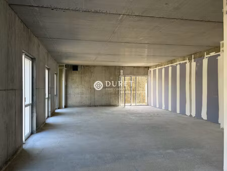 location local professionnel 150m² les herbiers 85500
