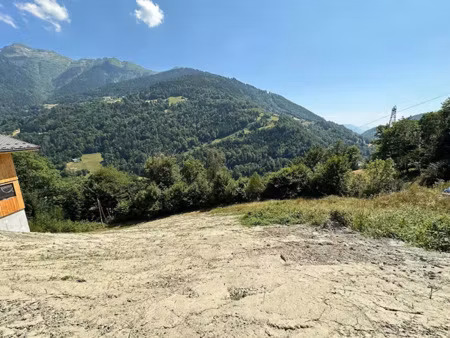 vente terrain 1045 m² à queige (73720)  69 000 €