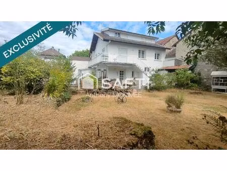 maison 7 pièces 206 m²