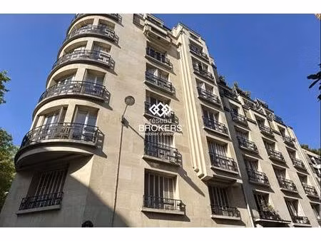bureau de prestige de 125 m2 en location - la muette  auteuil  porte dauphine  france