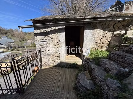 maison 3 pièces - 115 m²