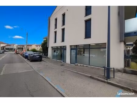 bureaux 153 m² la verpilliere