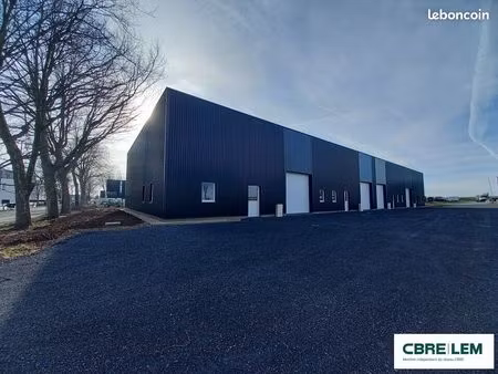 local d'activité 224 m²