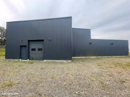 local 200 m² minihy treguier