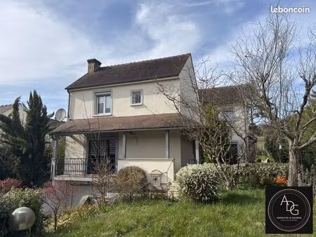maison 6 pièces 210 m²