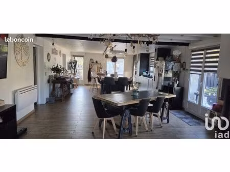 maison 5 pièces 198 m²