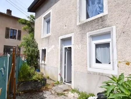 maison 6 pièces 92 m²