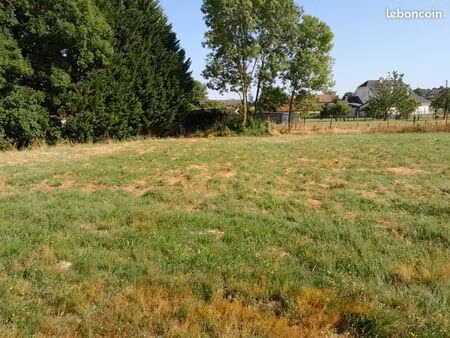 terrain constructible entièrement viabilisé au coeur du village de bougarber