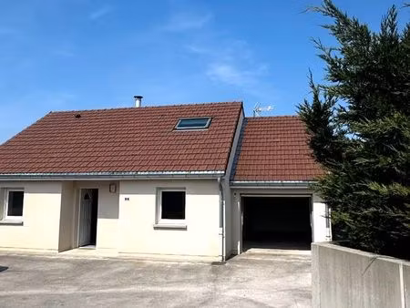 maison 6 pièces 95 m²