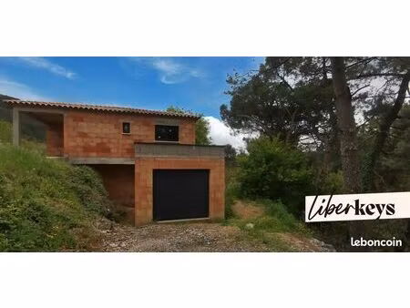 maison 2 pièces 107 m²