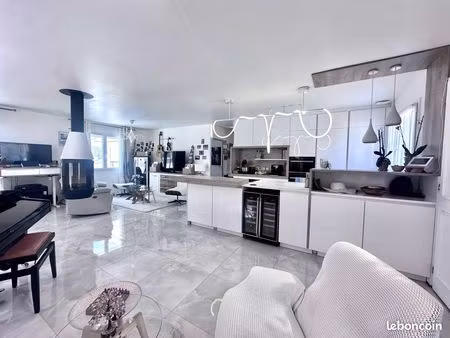 maison 3 pièces 83 m²