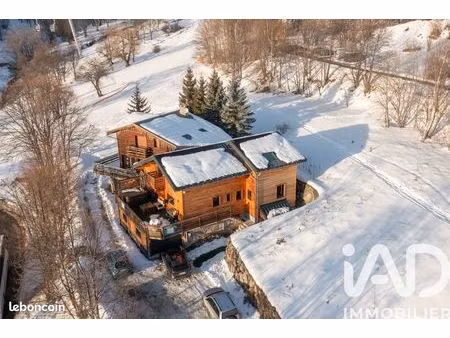chalet 9 pièces 223 m²