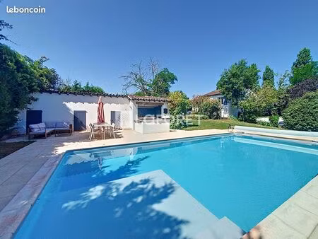 maison 5 pièces 154 m²