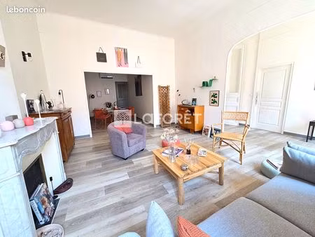 appartement 3 pièces 115 m²