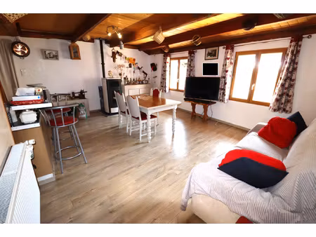 appartement 3 chambres au coeur des remparts