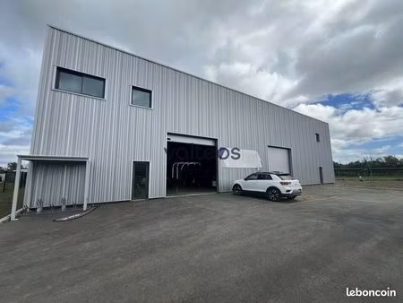 local d'activité 520 m²