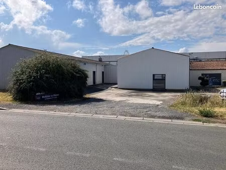 local bureaux 128 m²