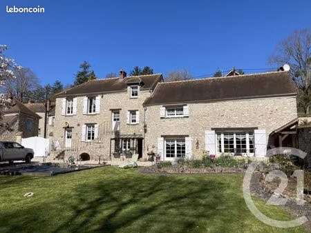 longère 7 pièces 200 m²