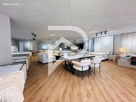 fonds de commerce 260 m² creil