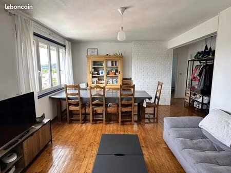 appartement 3 pièces 63 m²