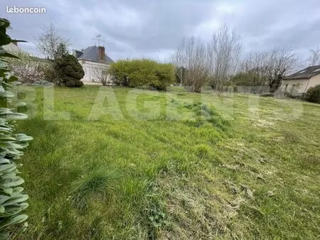 terrain 609 m² villemandeur