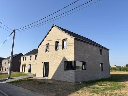 construction neuve à sorinne-la-longue