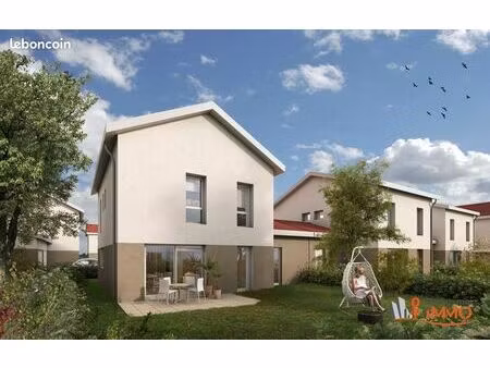 maison 4 pièces 93 m²