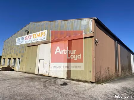 entrepot - logistique 2670 m² troyes