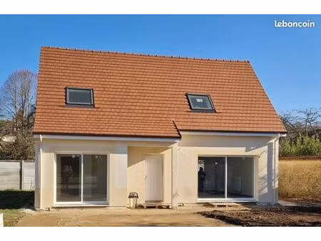 maison 4 pièces 80 m²