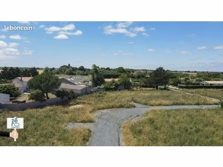 terrain 602 m² puyravault