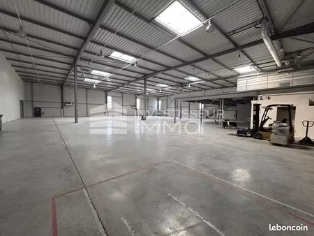 local industriel 4 342 m²