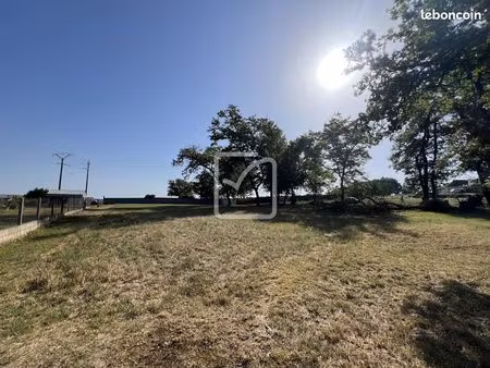 terrain 1583 m² terrasson la villedieu