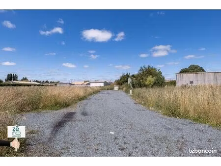 terrain 447 m² puyravault