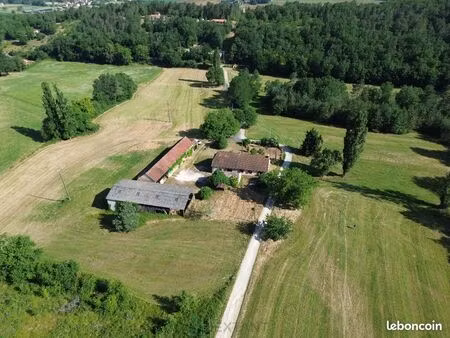 ferme 5 pièces 135 m²