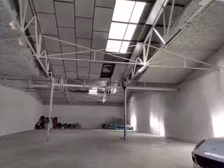 vente locaux professionnels 1 pièce 611 m² à saint-vincent-de-mercuze (38660)  590 000 €