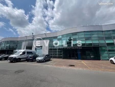 local d'activité 342 m²