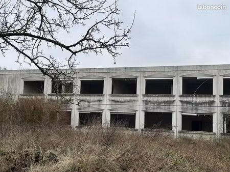 immeuble 7 pièces 400 m²