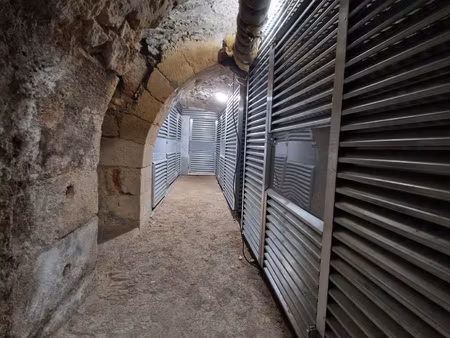 box-cave en centre ville