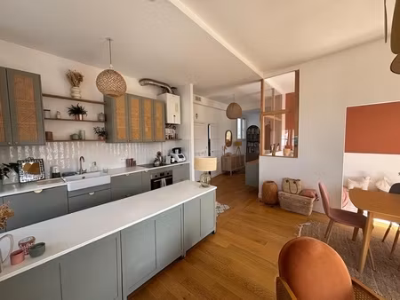 coup de coeur du mois ! appartement lumineux de 92m² hab  2 mn à pieds de la gare !
