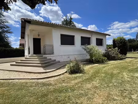 vente maison 4 pièces 75 m² à labastide-saint-pierre (82370)  218 990 €
