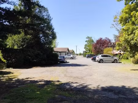 ensemble immobilier avec beaucoup de potentiel !