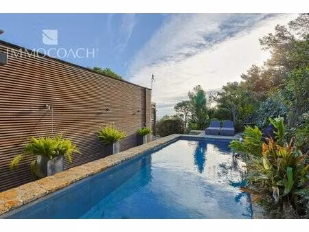 appartement de luxe 3 chambres en location à carqueiranne  france