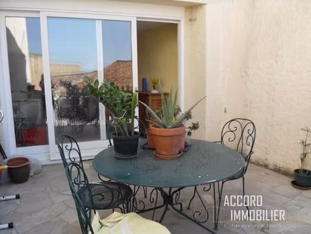 maison de village avec terrasse