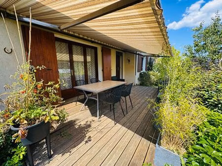 très joli pavillon sur sous sol dans le secteur des montapins