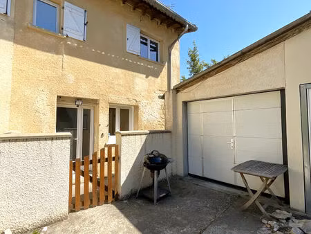 ****une petite maison cosy ****proche toutes commoditees ****