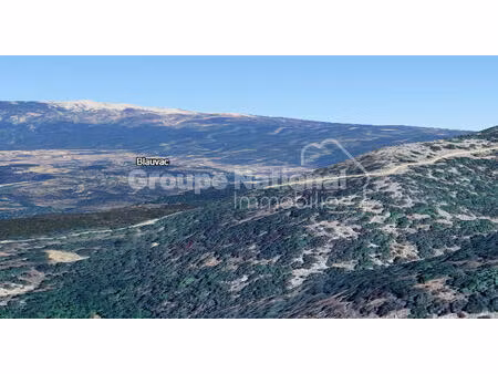 terrain venasque 16814 m2