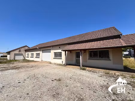 à louer   local industriel de 300 m²