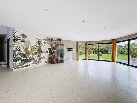 vente villa 4 pièces 207 m² à guipronvel (29290)  499 500 €