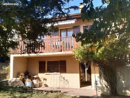 maison sur st germain laprade avec garage de 100 m carré