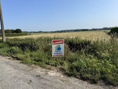 magnifique terrain à vendre à naast